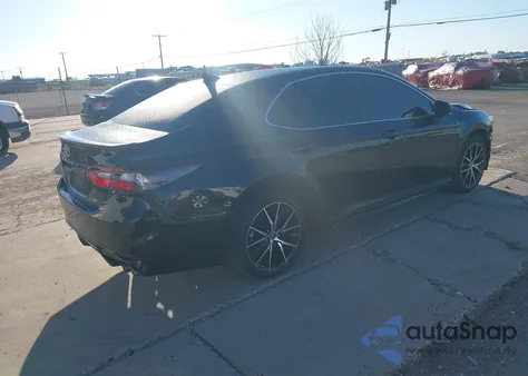 2023 Toyota Camry Se z USA, uszkodzony, nr VIN 4T1G11AK8PU813358